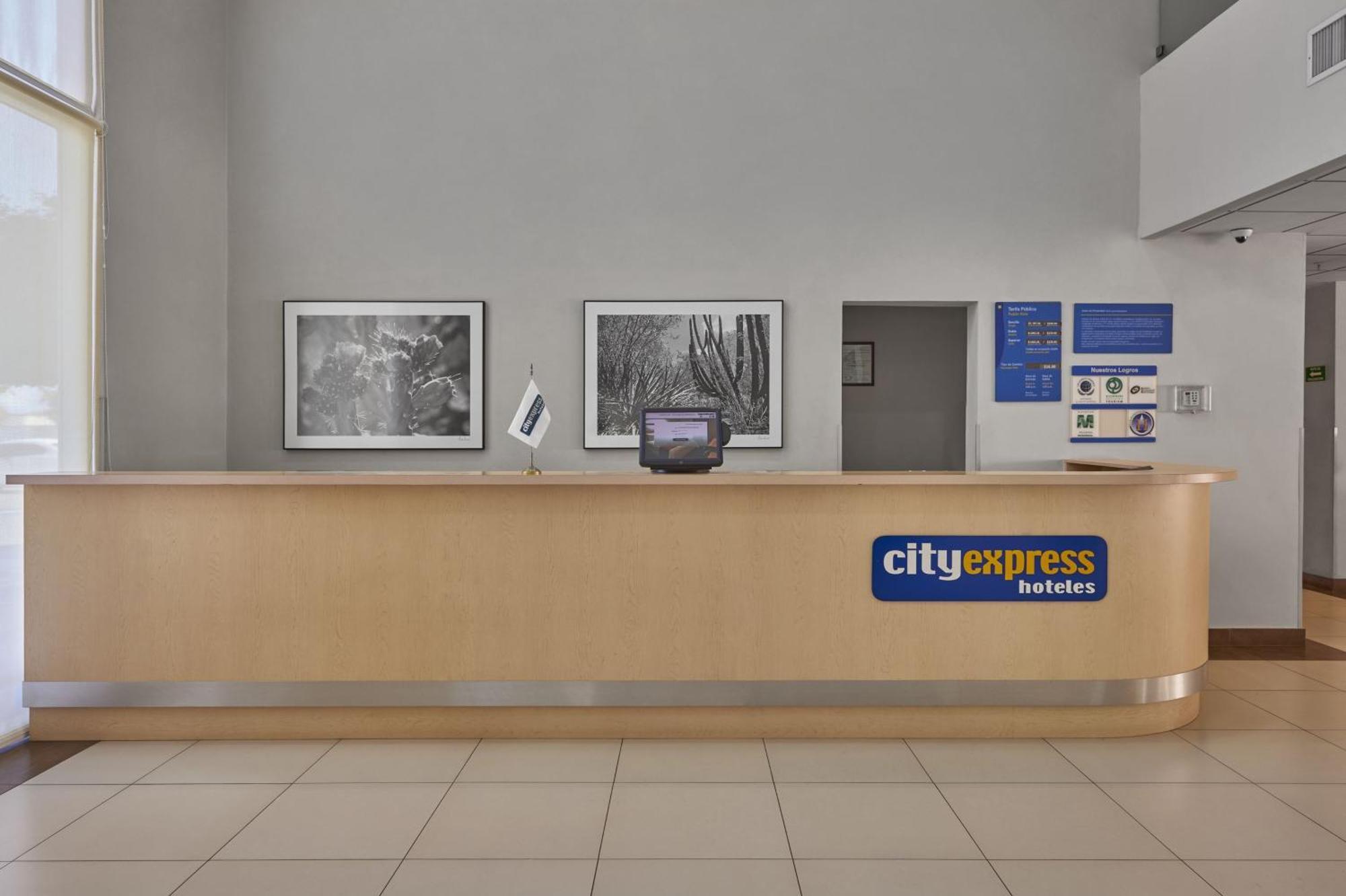 City Express By Marriott Apizaco Exterior photo