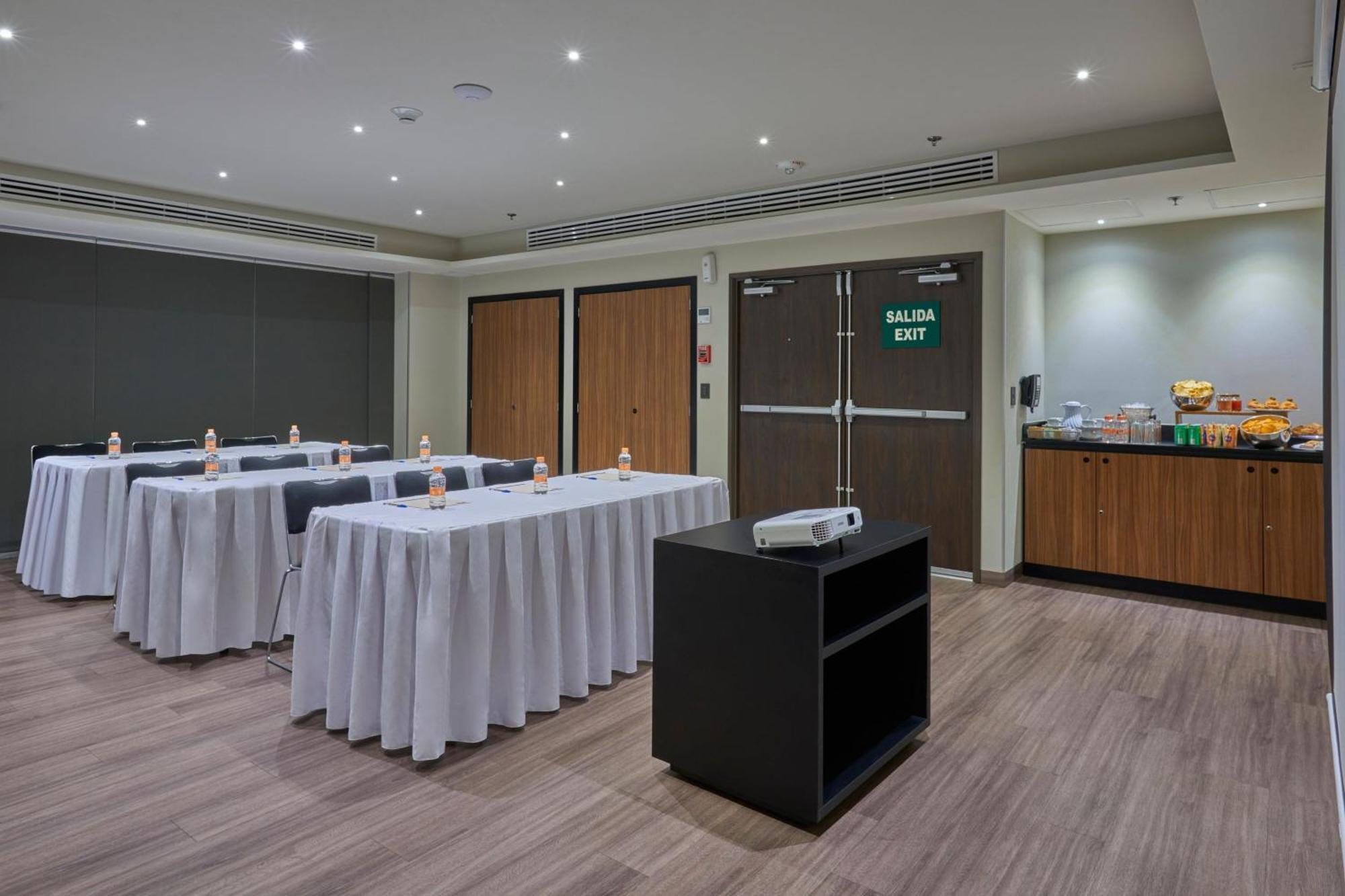 City Express By Marriott Apizaco Exterior photo